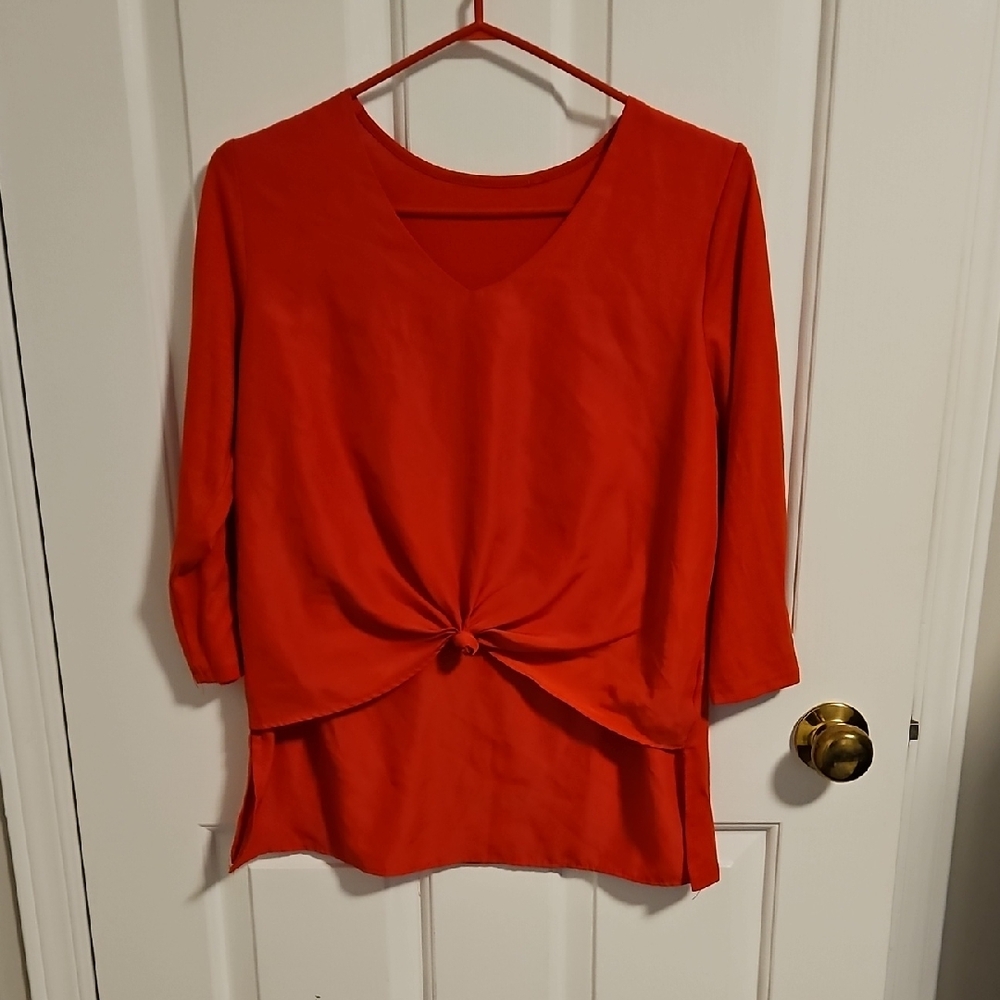 💗DG2 by Diane Gilman Red Knot Front Blouse
